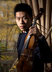 kerson leong violinist, with violin.